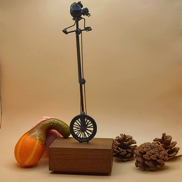 Vintage Greg and Jeff Quayle original flea unicycle sculpture - Picture 2 of 13